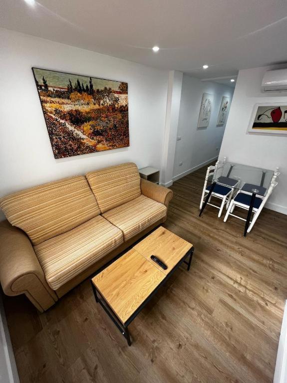 Premium Living Malaga Train Station Lägenhet Exteriör bild